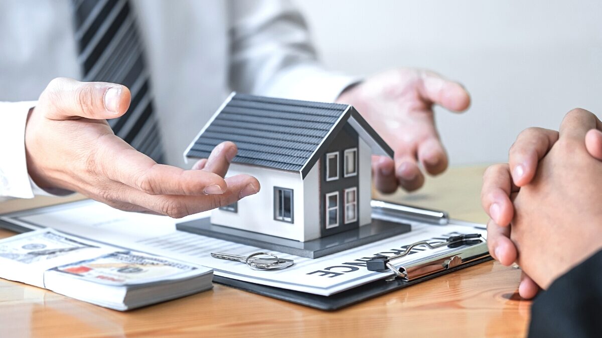 LinkedIn untuk Properti Mewah: Jangkau Klien Profesional
