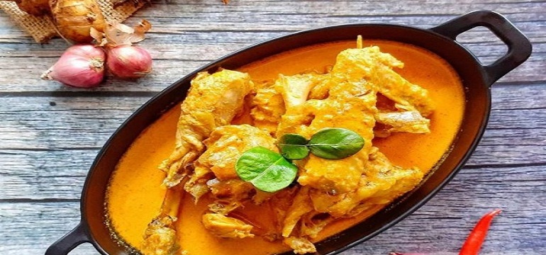 Rindu dengan Masakan Padang? Kita Buat Gulai Ayam Padang Yuk!