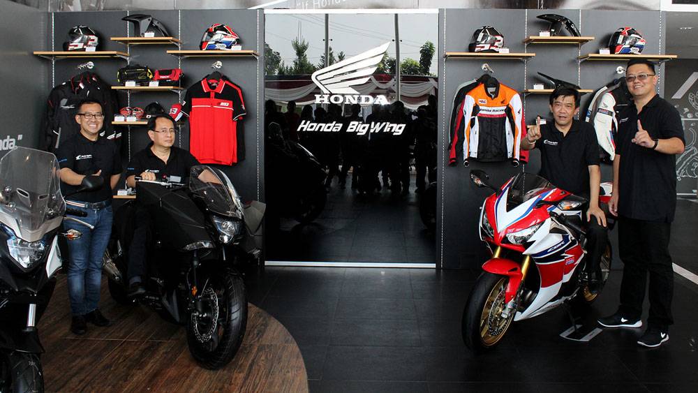 promosi dealer motor baru