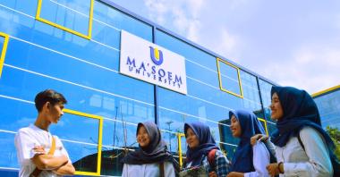Kuliah Bisnis Digital Bandung: Peluang Menjadi Pengusaha dan Profesional Digital di Universitas Masoem