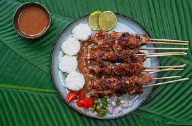 Sate Ayam Juna: Sajian Sederhana tapi Lezat