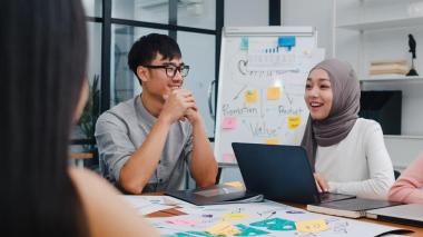 Ide Promosi Kreatif dengan Teknik "Reverse Marketing": Jualan Lewat Anti-Jualan